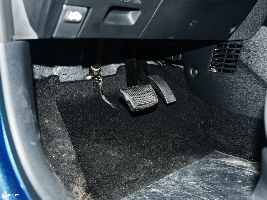 2017Y 1.4L ԄӺADeluxe