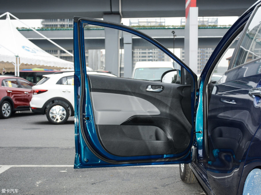 2017Y 1.4L ԄӺADeluxe