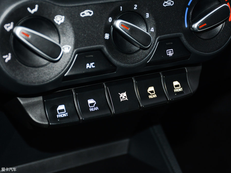 2017Y 1.4L ԄӺADeluxe