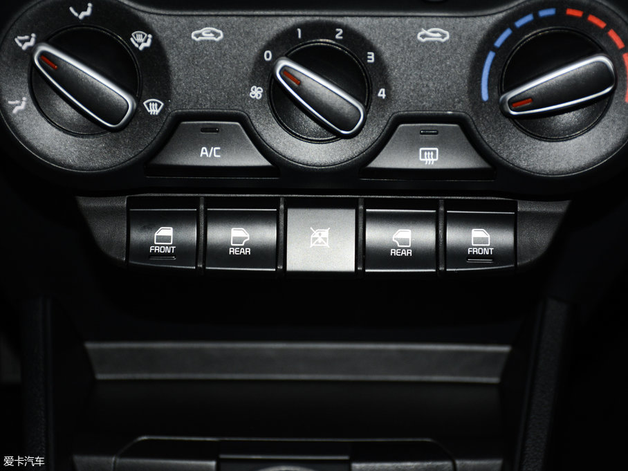 2017Y 1.4L ԄӺADeluxe