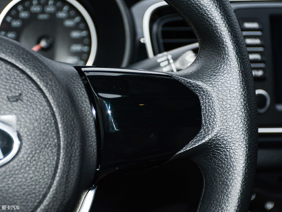 2017Y 1.4L ԄӺADeluxe