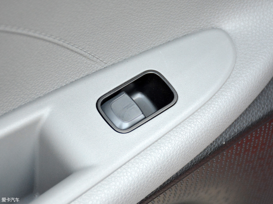 2017Y 1.4L ԄValue