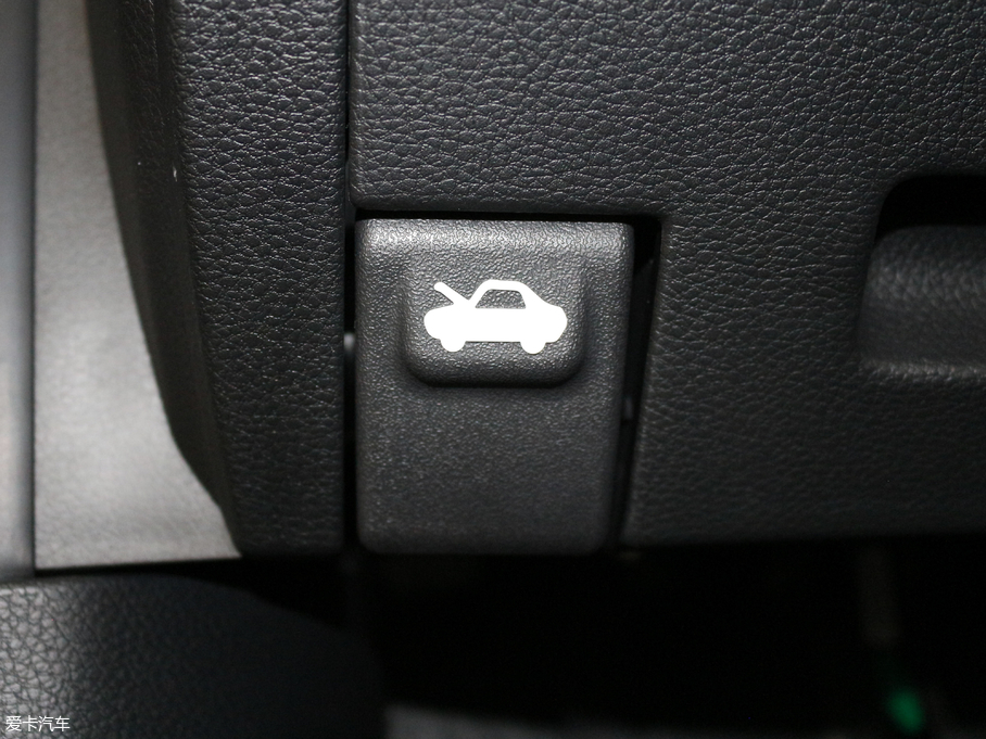 2017Y 1.4L քValue