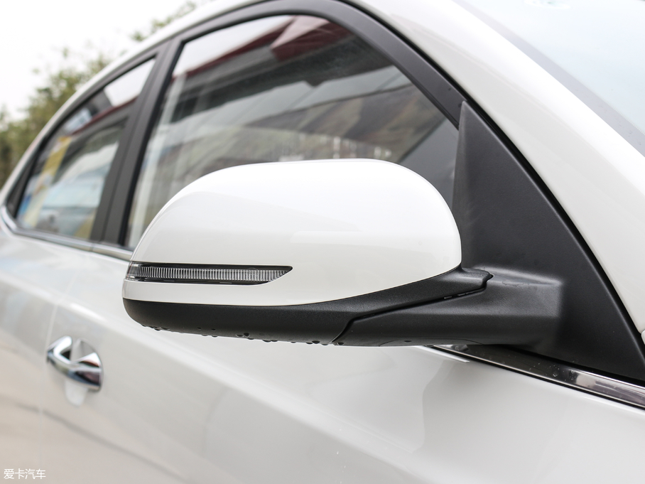 2018 1.6L ԄValue-Comfort