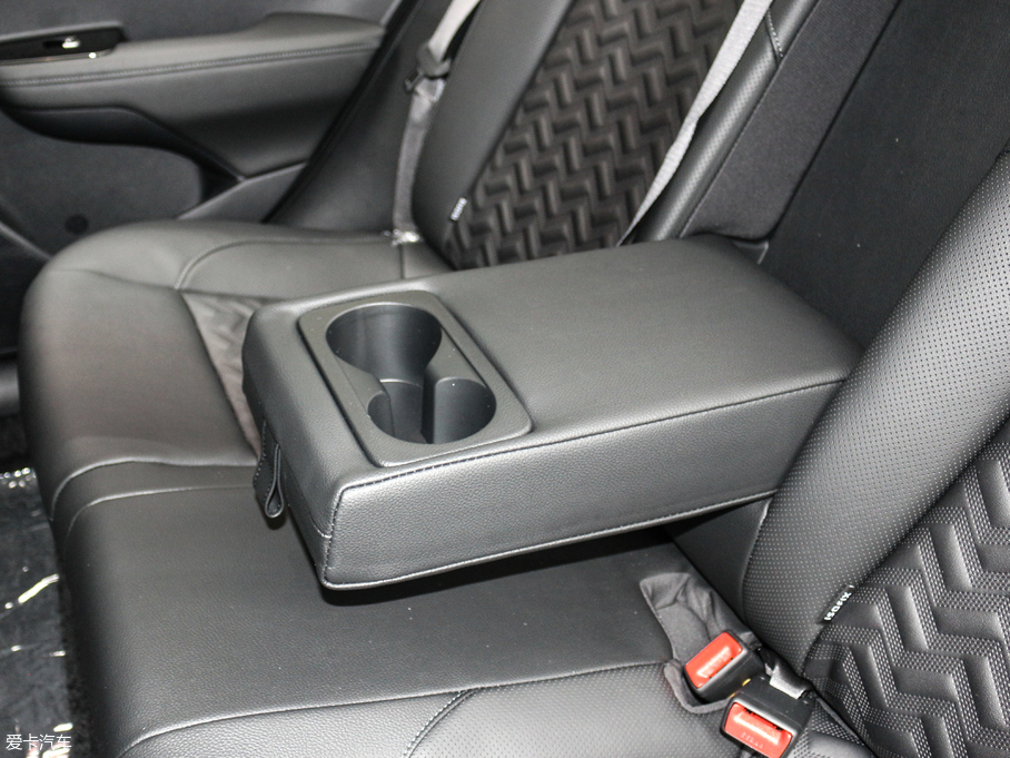 2018 1.6L ԄValue-Comfort