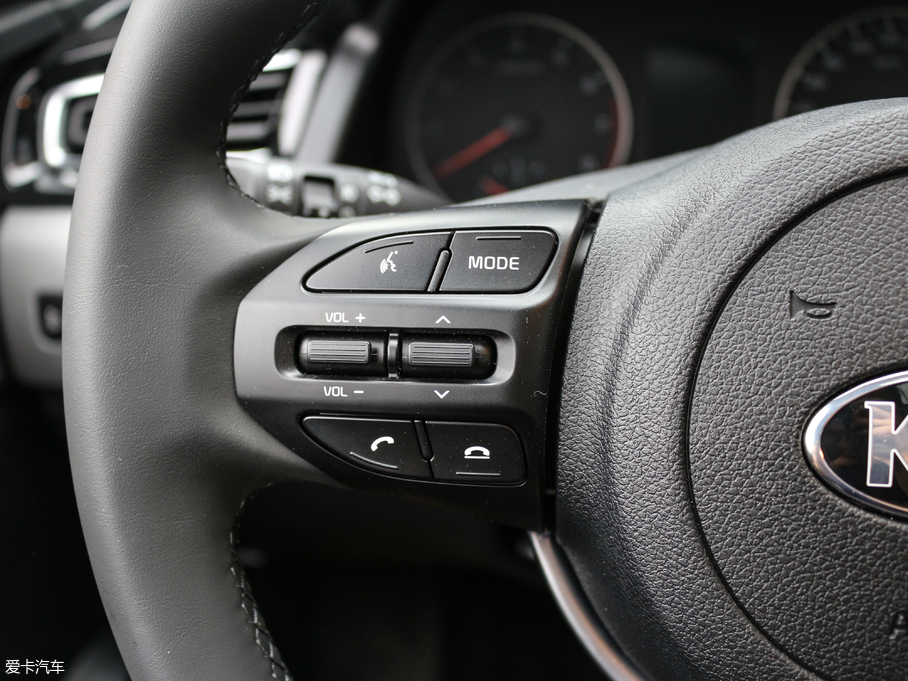 2018 1.6L ԄValue-Comfort