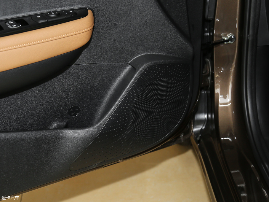 2018 1.6L ԄValue-Comfort