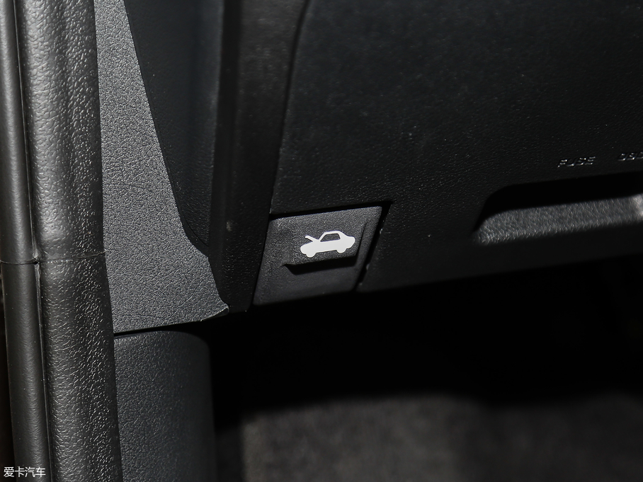 2018 1.6L ԄValue-Comfort