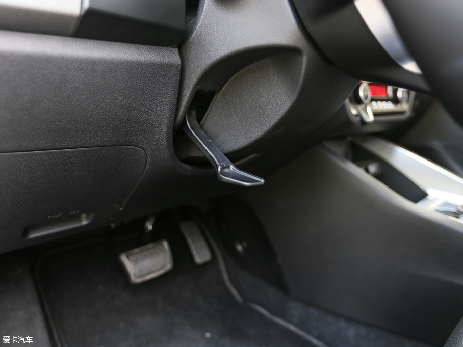 2018 1.6L ԄSmart