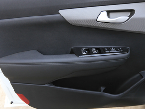 20181.6L ԄValue-Connect g