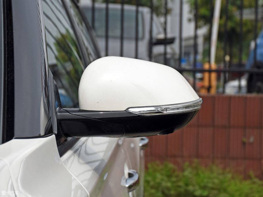 2019|L(fng)L(fng)AX7 1.6T Ԅ(dng)AII(lng) (gu)V