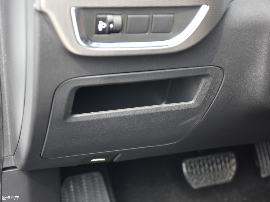 2019|L(fng)L(fng)AX7 1.6T Ԅ(dng)AII(lng) V