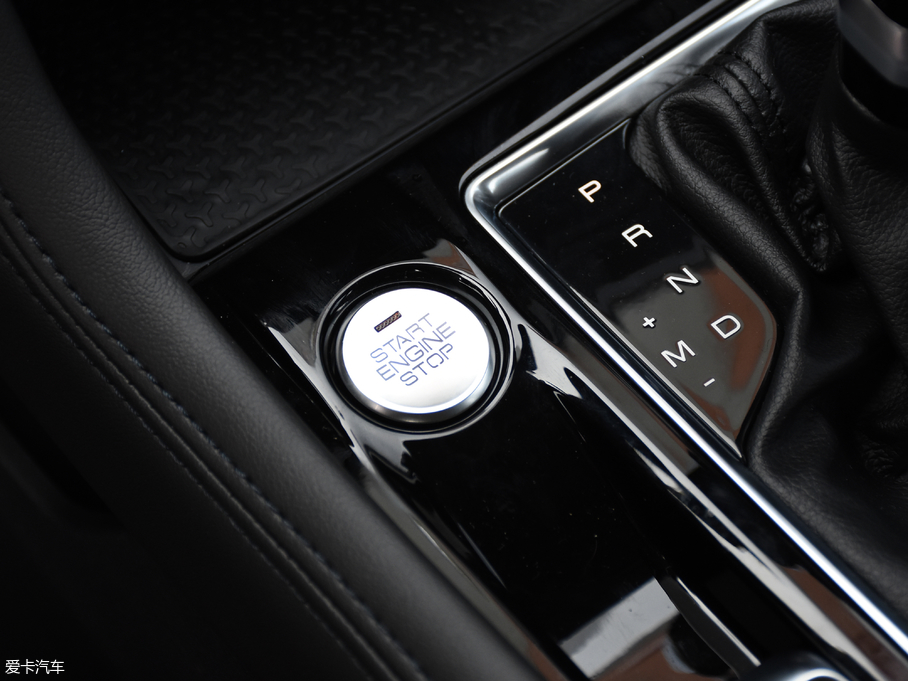 2019|L(fng)L(fng)AX7 1.6T Ԅ(dng)AII(lng) (gu)V