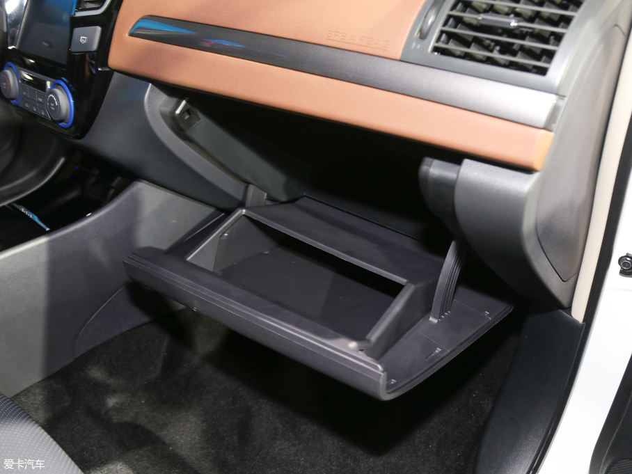 2019|L(fng)L(fng)E70 500 