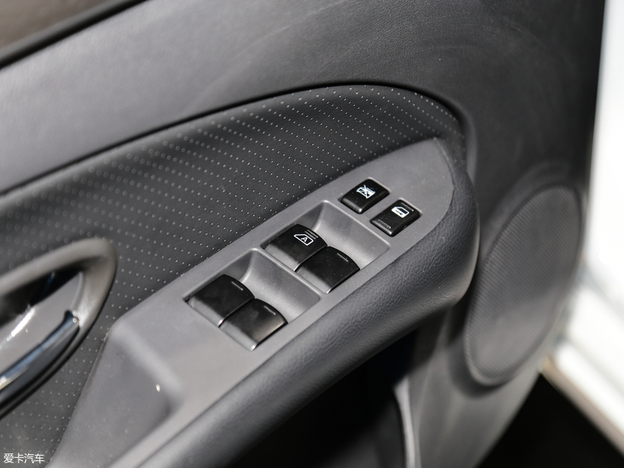 2019|L(fng)L(fng)E70 500 