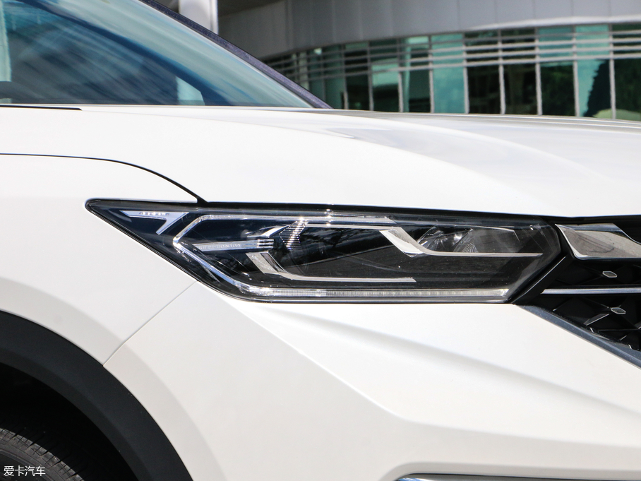 2020|L(fng)L(fng)AX7 1.6T ԄAIŞ VI