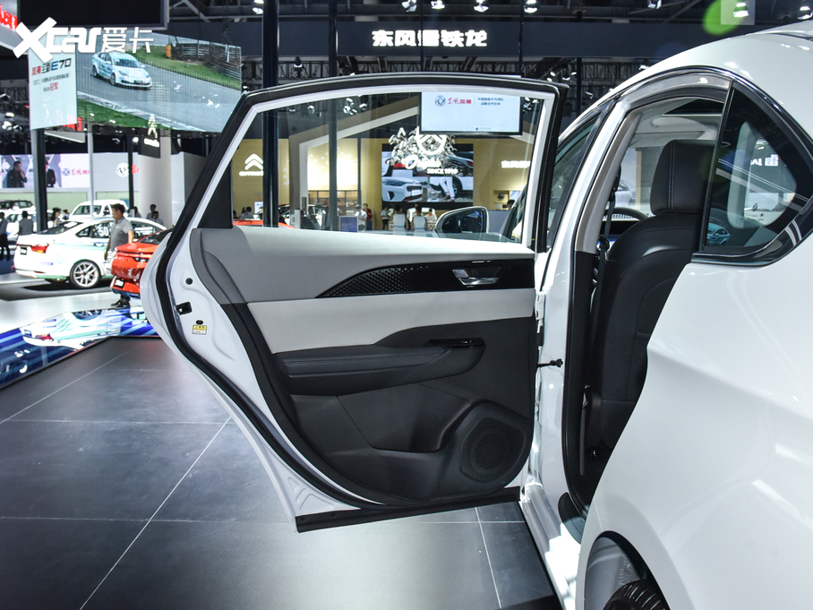 2020|L(fng)L(fng)E70 600 