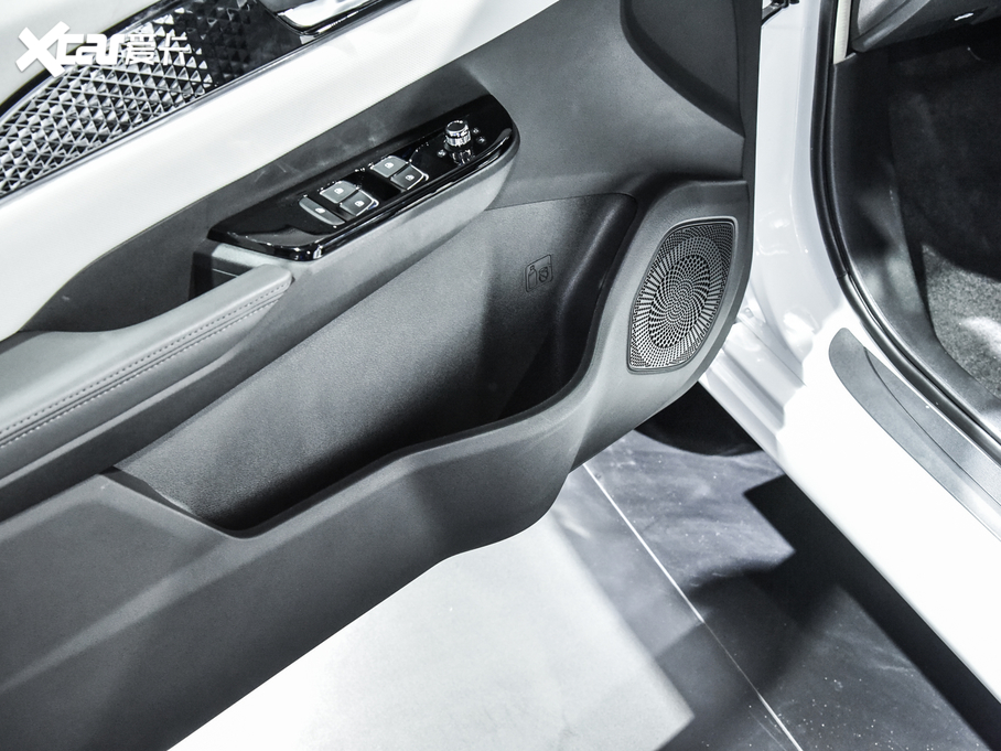 2020|L(fng)L(fng)E70 500 