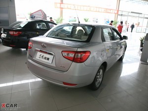 2009款1.6L 手动尊贵版 整体外观