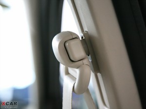 2009款1.6L 自动尊贵版 空间座椅