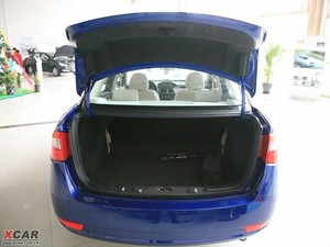 2009款1.6L 自动尊雅版 空间座椅
