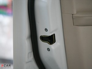 2009款1.6L 自动尊贵版 空间座椅
