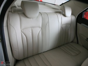 2009款1.6L 自动尊贵版 空间座椅