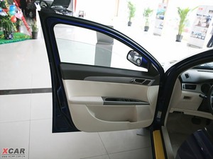2009款1.6L 自动尊雅版 空间座椅