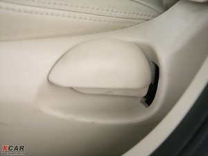 2009款1.6L 自动尊贵版 空间座椅