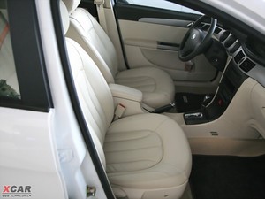 2009款1.6L 自动尊贵版 空间座椅