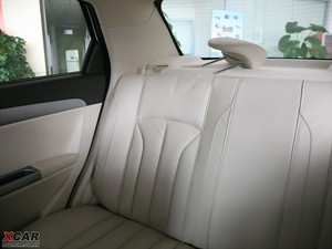 2009款1.6L 自动尊贵版 空间座椅