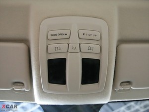 2009款1.6L 自动尊贵版 空间座椅