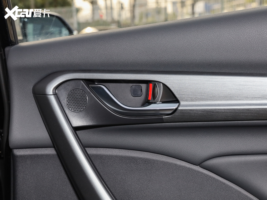 2021|L(fng)L(fng)AX7 1.6T Ԅ|(zh)Խ