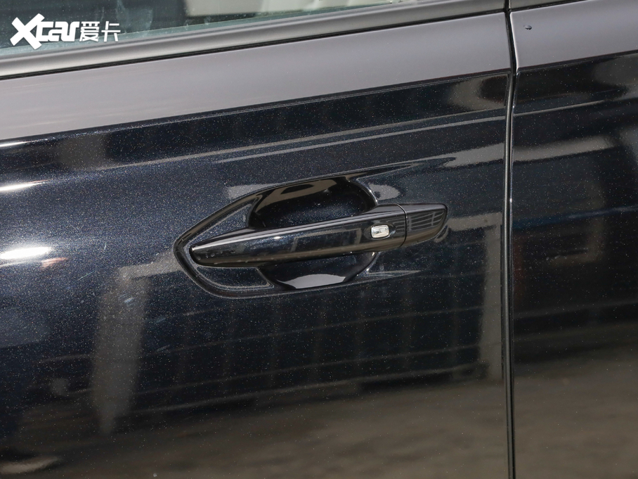 2021|L(fng)L(fng)AX7 1.6T Ԅ(dng)|(zh)Խ