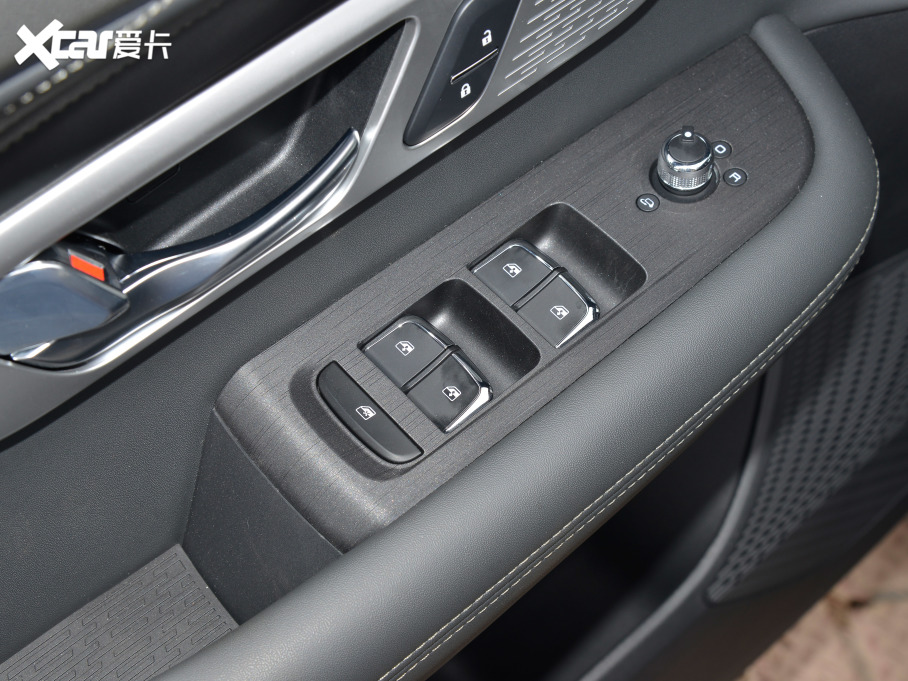 2022O RՄ 1.5T а桤