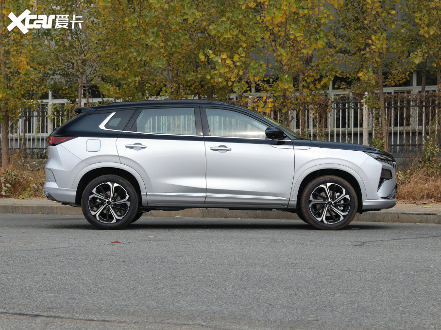 2022O Rp 1.5T MHD ҄