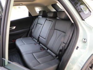 2022款马赫双擎 1.5T MHD 敢梦版 后排座椅