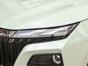 2022RՄ 1.5T а桤 ^