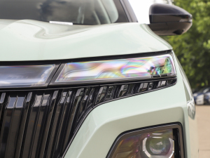 2022RՄ 1.5T а桤 ^