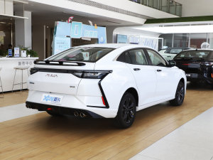 2023款马赫版 1.5L 自动荣耀版 右后45度