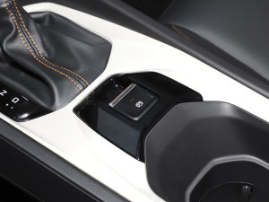 2023Rհ 1.5L ԄӘsҫ v܇Ƅ