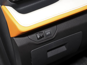 2023Rհ 1.5L ԄӘsҫ п؅^