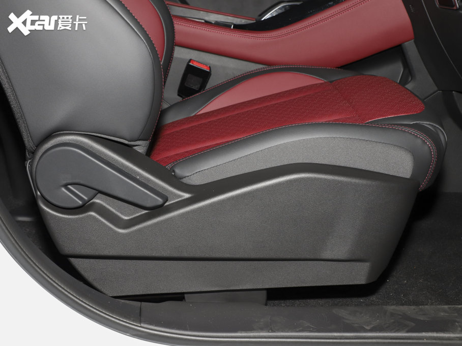 2023��|�L�L��AX7 �R�հ� 1.5T DCT DF41