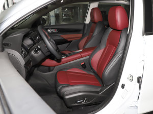 2023款马赫版 1.5T DCT DF41 主驾驶座椅