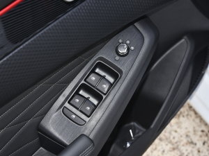 20231.5T Ͱְ {܇ƅ^	