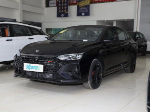 2023款1.5T 超幻潮爸版 左前45度