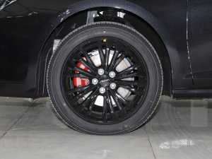 2023款1.5T 超幻潮爸版 轮圈