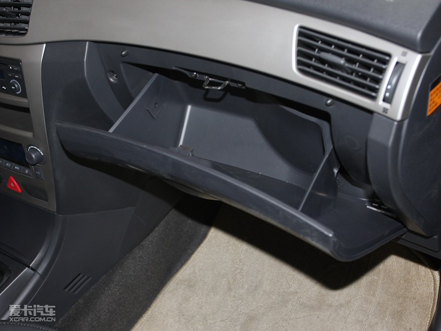 2011L(fng)S30 1.6L ք(dng)F