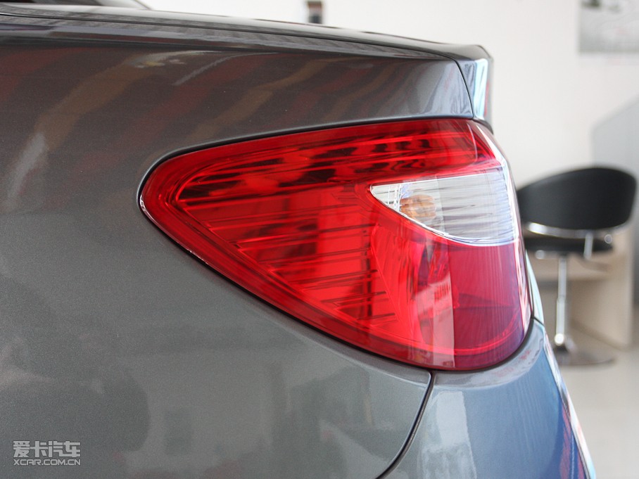 2011L(fng)S30 1.6L ք(dng)F