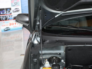 2011款1.6L 手动尊贵版 其它